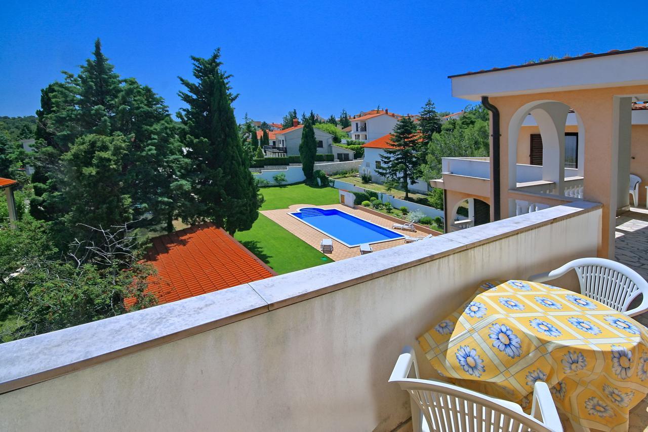 Sun Palace Residence Premantura Exterior photo